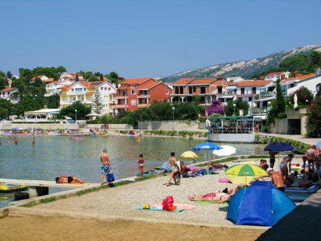 Kuca Za Odmor Pende Banjol Exterior foto
